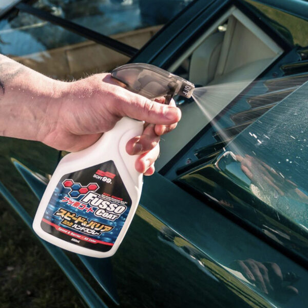 Fusso Coat Speed Barrier Quick Detailer with Paint Protection from Soft99