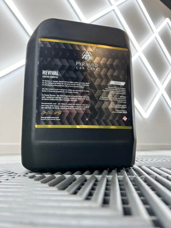 Pyramid Revival Car Shampoo 5L